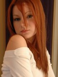 Kori Kitten - Kori in fishnet kneehighs